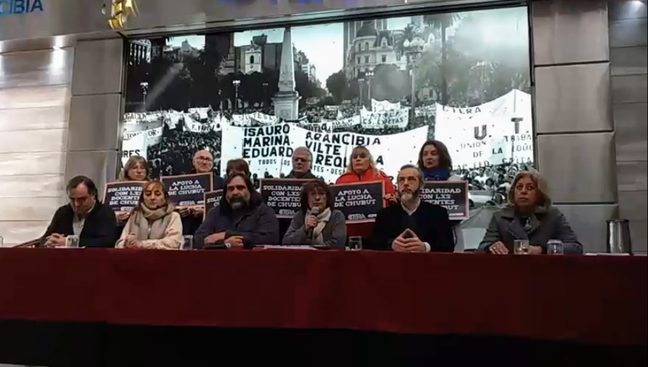 Los docentes convocaron a un paro nacional para el jueves
